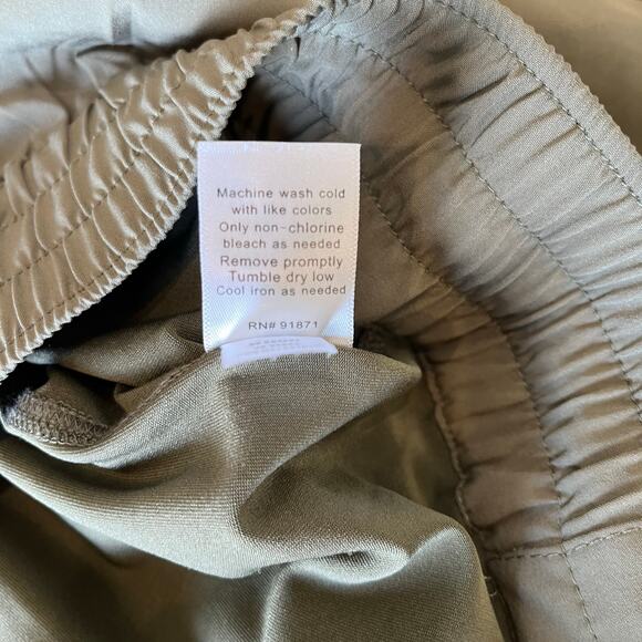 Sahalie Skort Size 1X Olive Green Shorts Inside Activewear Athleisure Knit Plus - Picture 7 of 11
